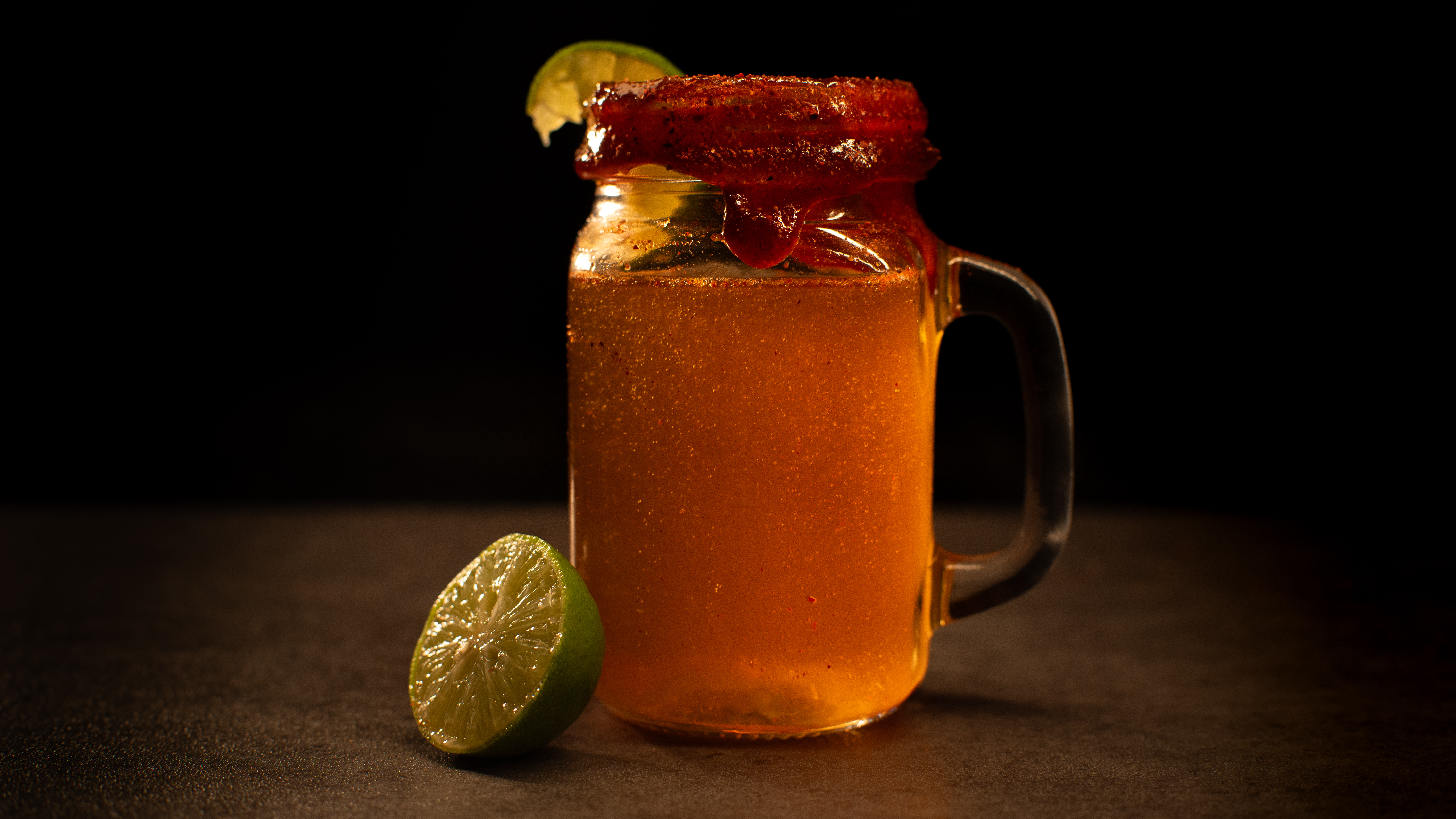 Totopos con salsa